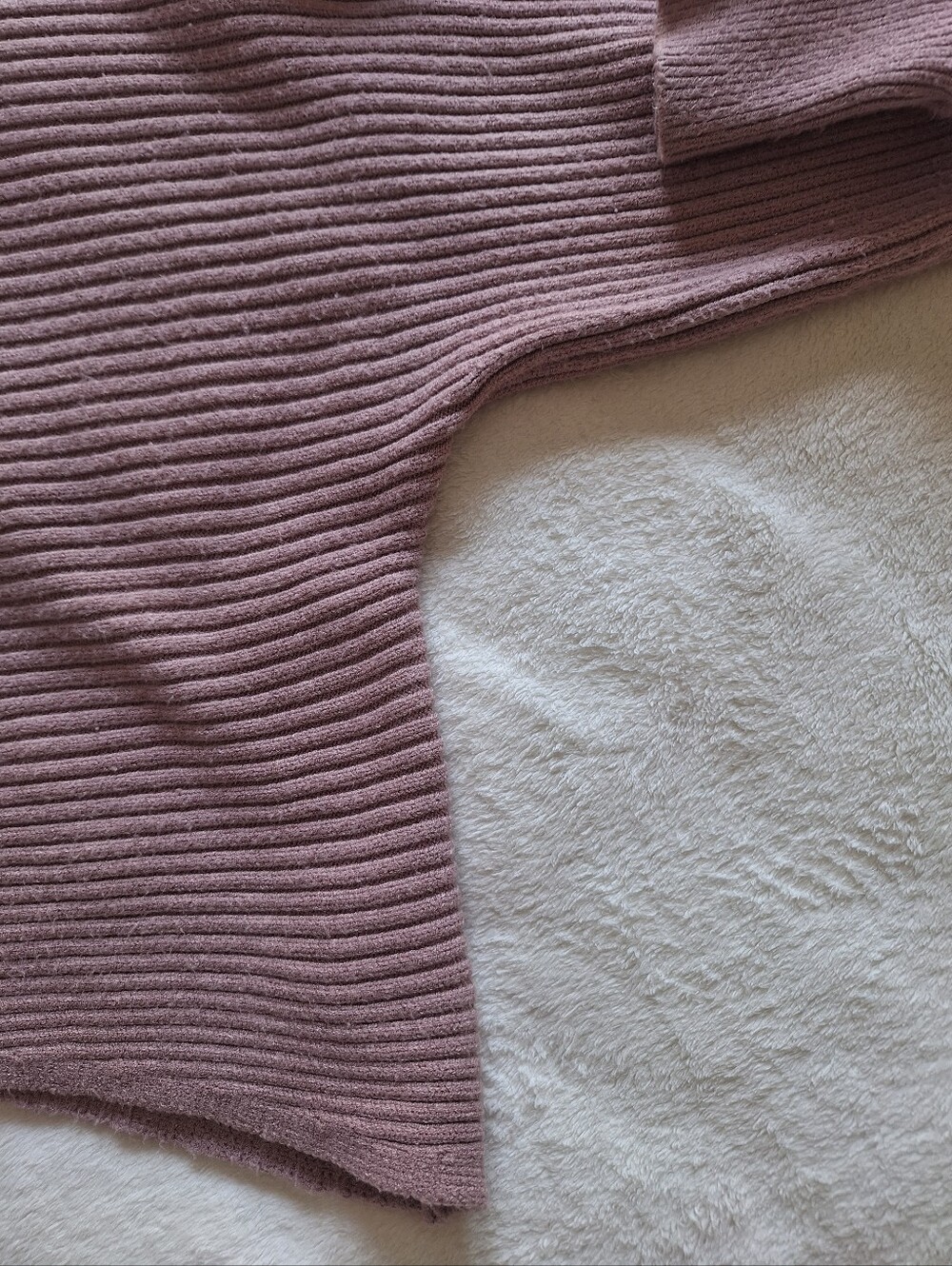 Anthropologie Ribbed Knit Sweater M Oversized Asymmetrical Mauve Purple Pullover - Picture 5 of 11